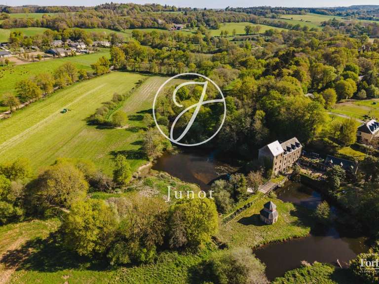 Maison Saint-Guyomard - 840m²