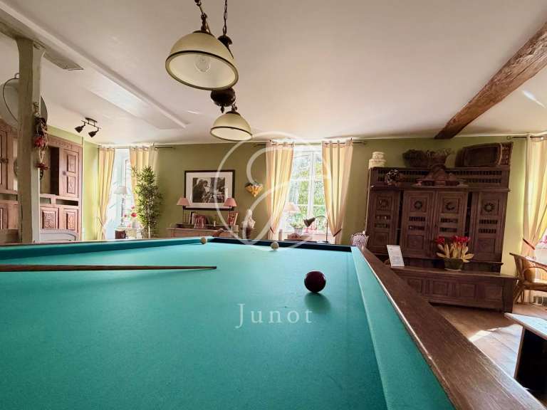 Maison Saint-Guyomard - 840m²