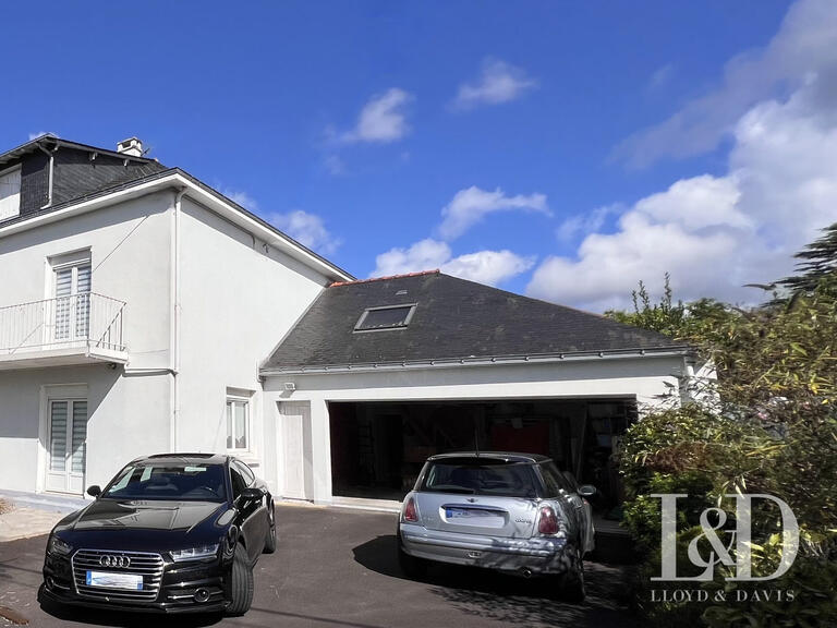 Maison Saint-Herblain - 7 chambres - 240m²