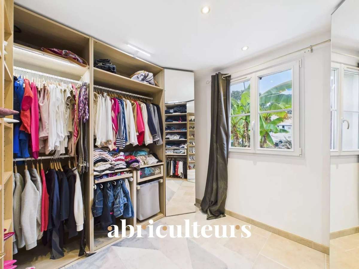 Maison Saint-Hilaire-de-Chaléons