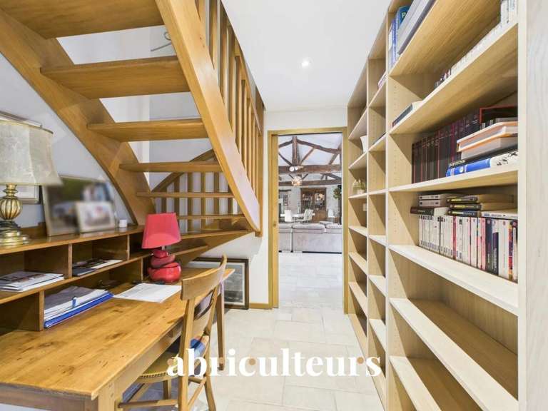 Maison Saint-Hilaire-de-Chaléons - 4 chambres - 217m²