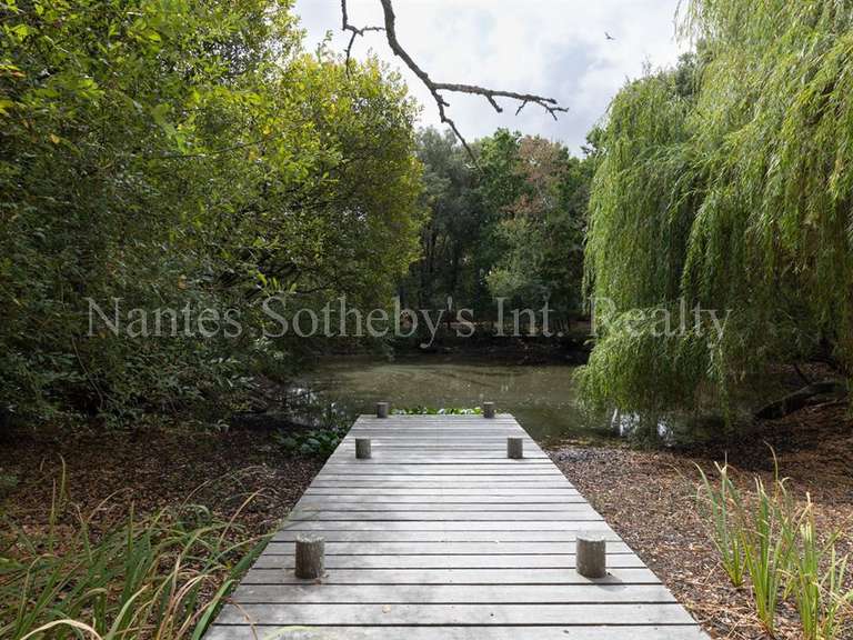 Maison Saint-Hilaire-de-Riez - 4 chambres - 264m²