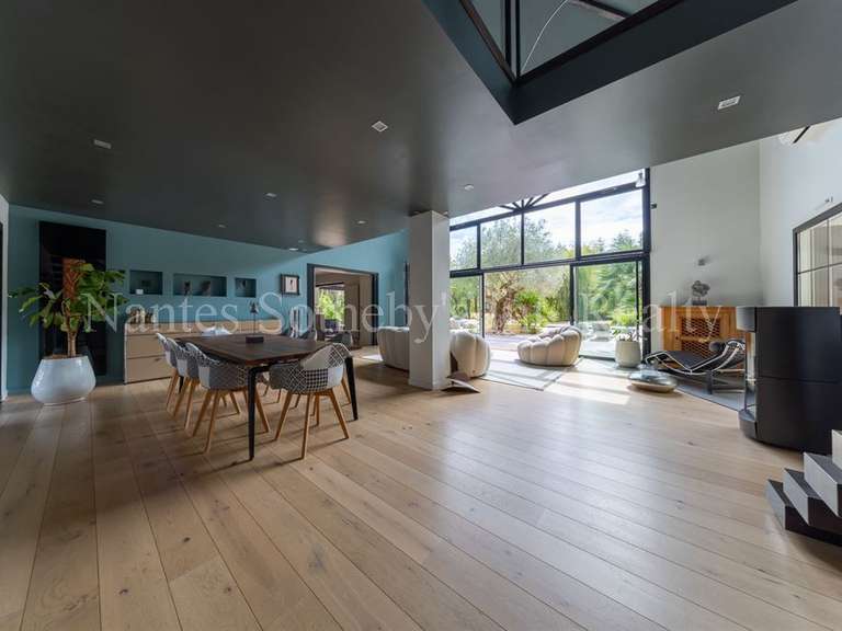 Maison Saint-Hilaire-de-Riez - 4 chambres - 264m²