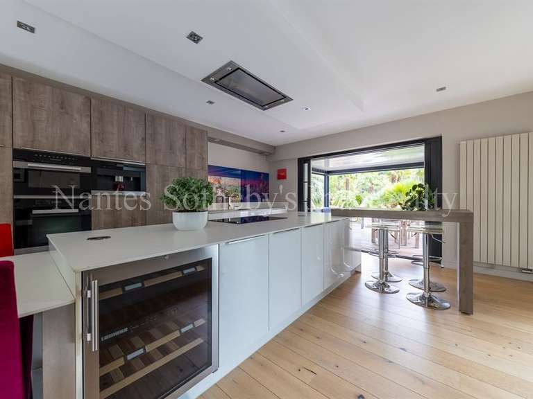 Maison Saint-Hilaire-de-Riez - 4 chambres - 264m²