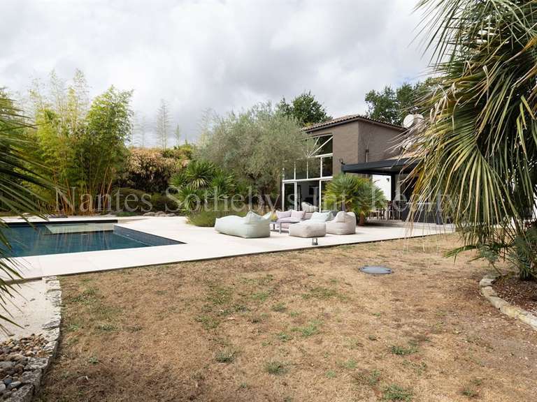 Maison Saint-Hilaire-de-Riez - 4 chambres - 264m²