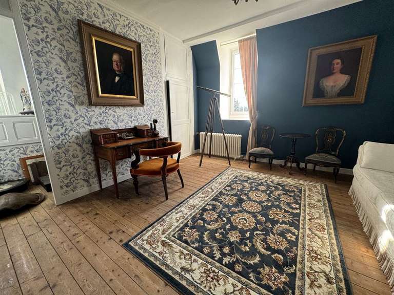 Maison Saint-Hilaire-du-Harcouët - 8 chambres - 350m²