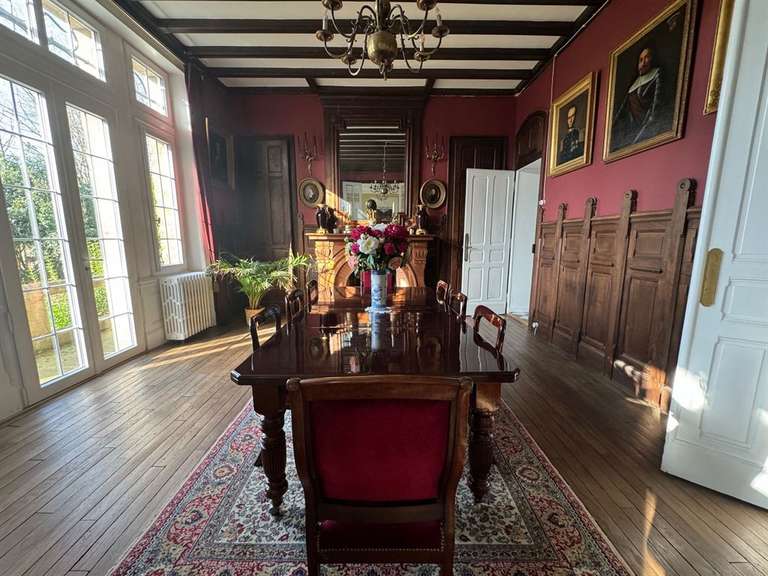 Maison Saint-Hilaire-du-Harcouët - 8 chambres - 350m²