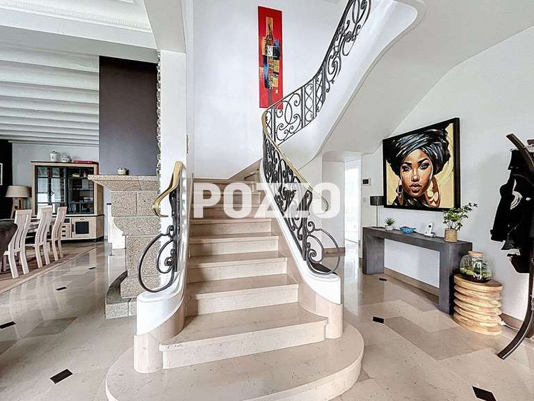 Maison Saint-Hilaire-du-Harcouët - 5 chambres