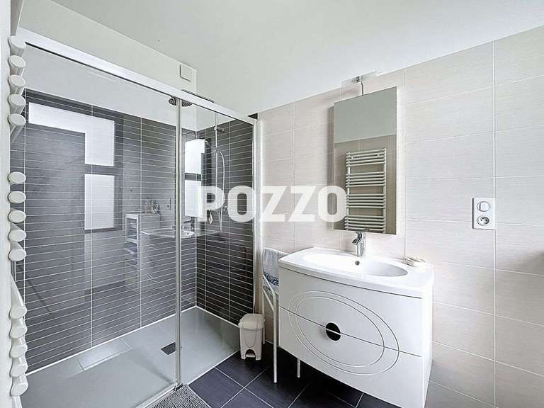 Maison Saint-Hilaire-du-Harcouët - 5 chambres