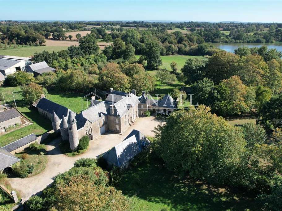 Manor Saint-Hilaire-du-Harcouët