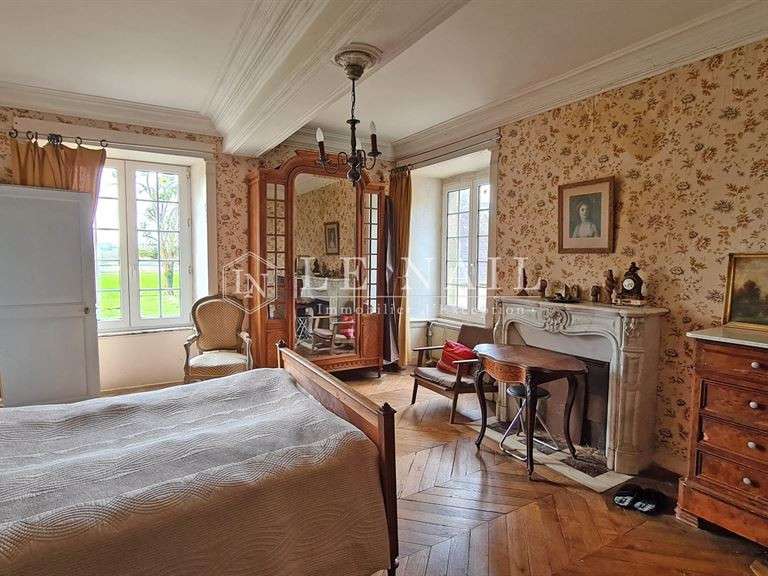 Manoir Saint-Hilaire-du-Harcouët - 6 chambres - 510m²