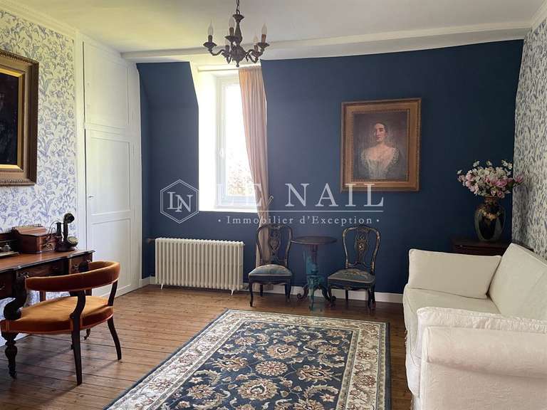 Manoir Saint-Hilaire-du-Harcouët - 8 chambres - 350m²