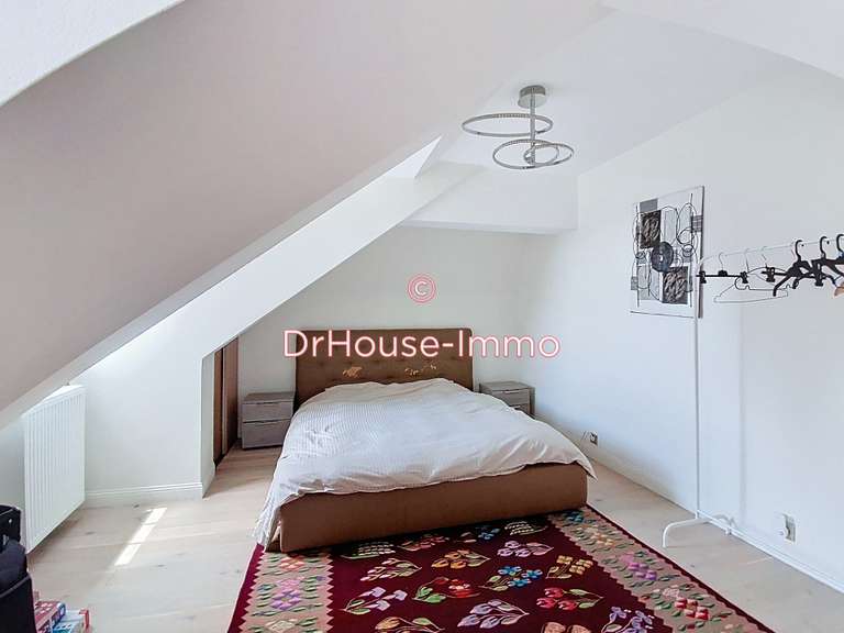 Villa Saint-Hilaire-du-Harcouët - 5 chambres - 199m²