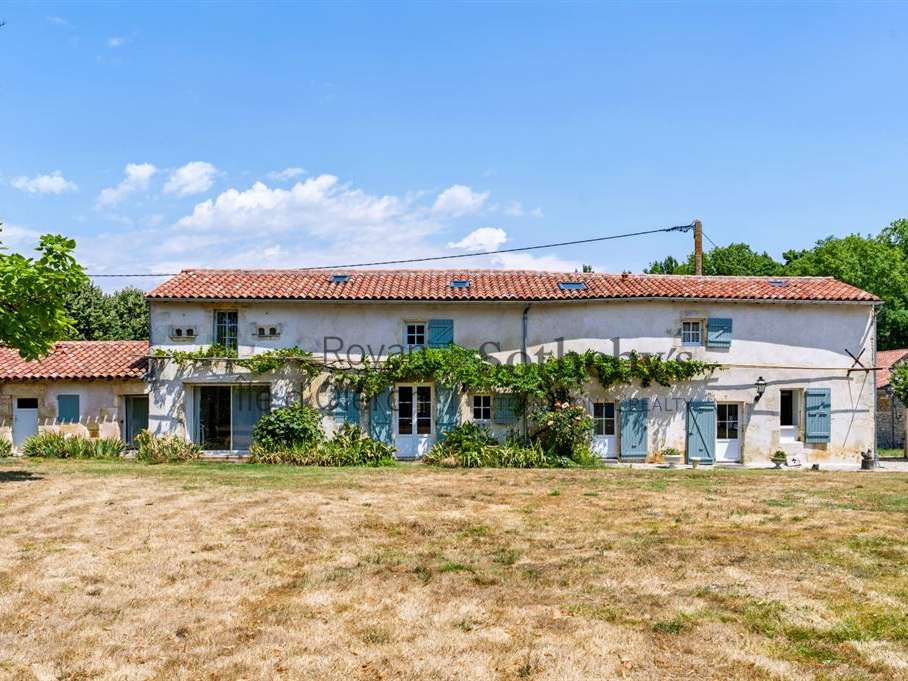 Maison Saint-Hippolyte