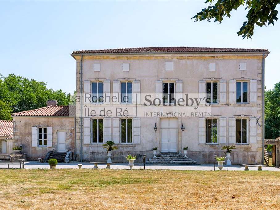 Maison Saint-Hippolyte