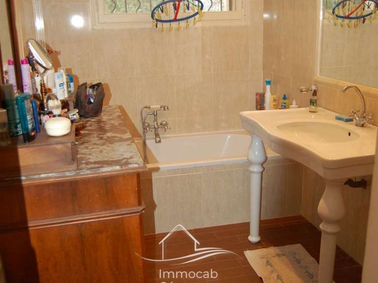 Villa Saint-Hippolyte-du-Fort - 7 chambres - 315m²