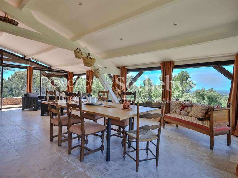 Maison Saint-Hippolyte-le-Graveyron - 5 chambres - 250m²