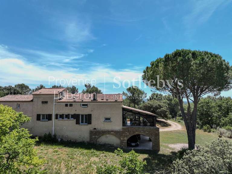 Maison Saint-Hippolyte-le-Graveyron - 5 chambres - 250m²