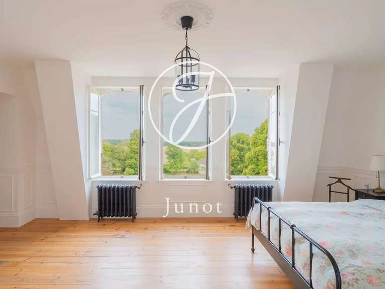 Château Saint-Illiers-la-Ville - 7 chambres - 407m²