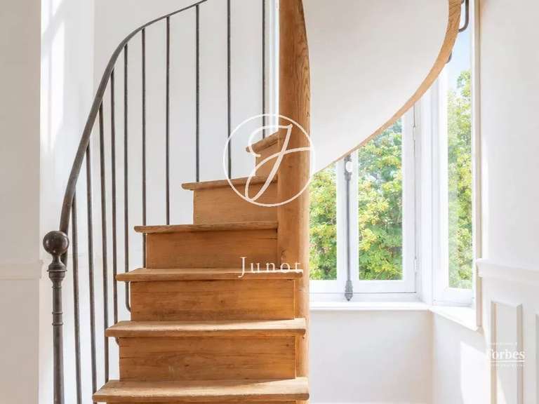 Château Saint-Illiers-la-Ville - 7 chambres - 407m²