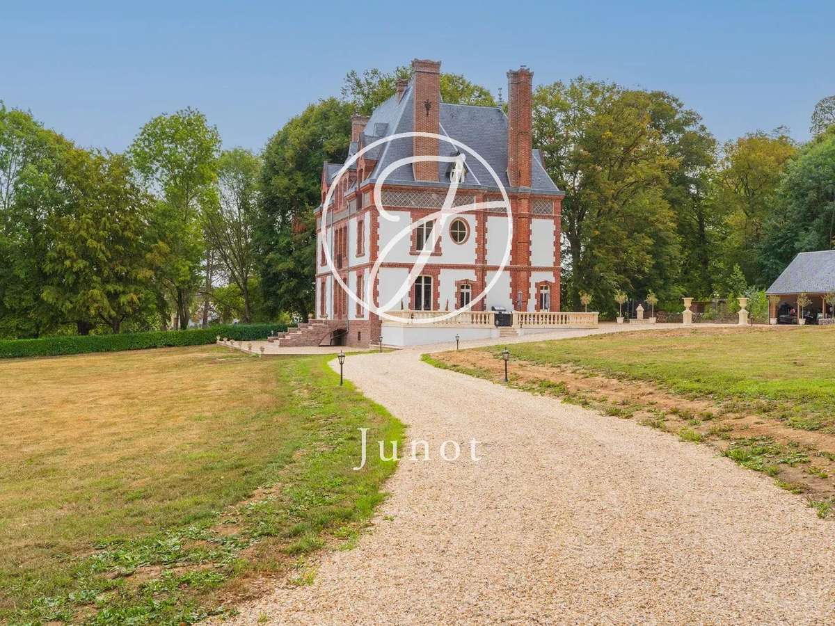 Château Saint-Illiers-la-Ville