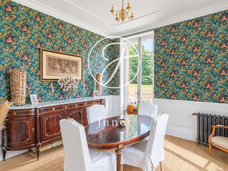 Château Saint-Illiers-la-Ville - 7 chambres - 407m²