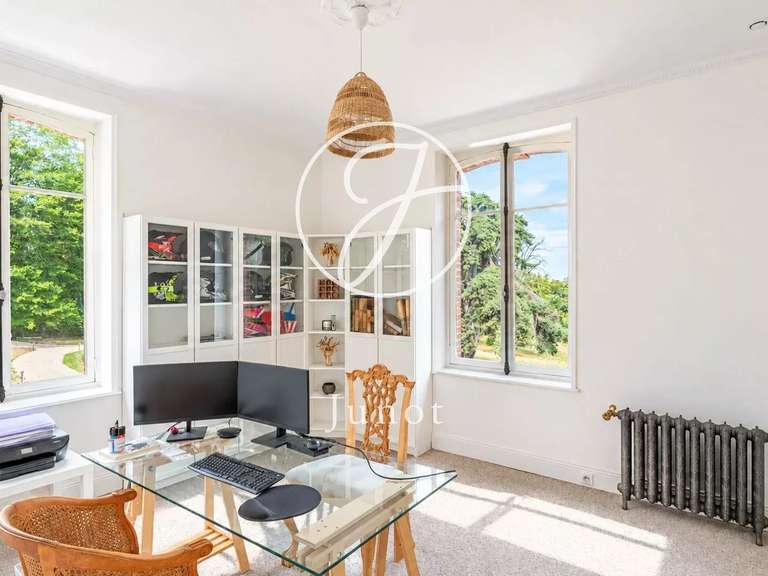 Château Saint-Illiers-la-Ville - 7 chambres - 407m²
