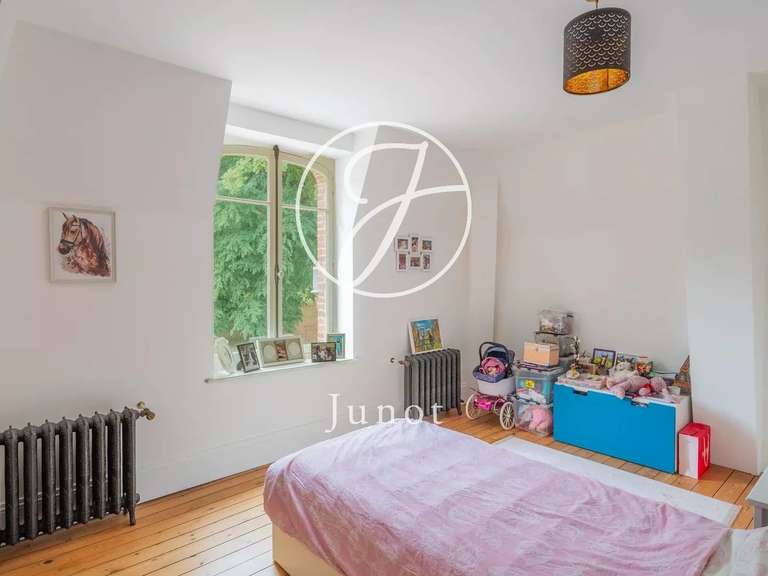 Château Saint-Illiers-la-Ville - 7 chambres - 407m²