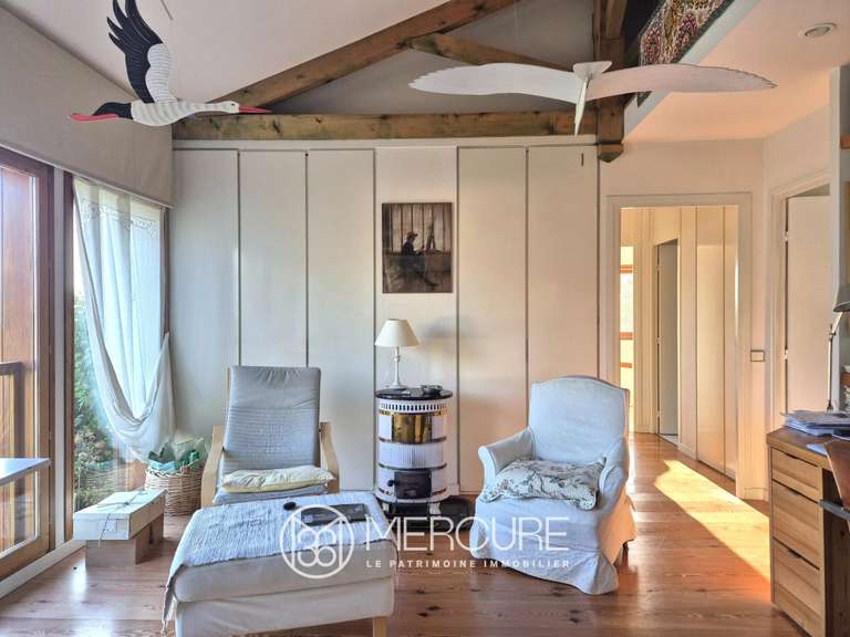 Maison Saint-Ismier - 4 chambres - 180m²