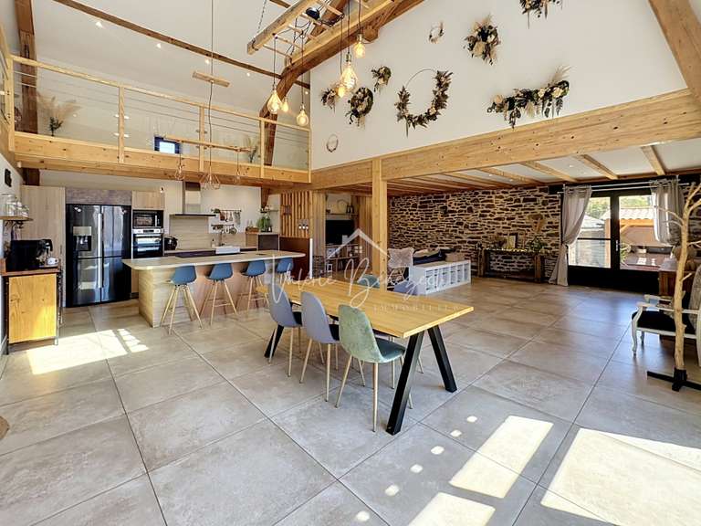 Maison Saint-Izaire - 4 chambres - 252m²