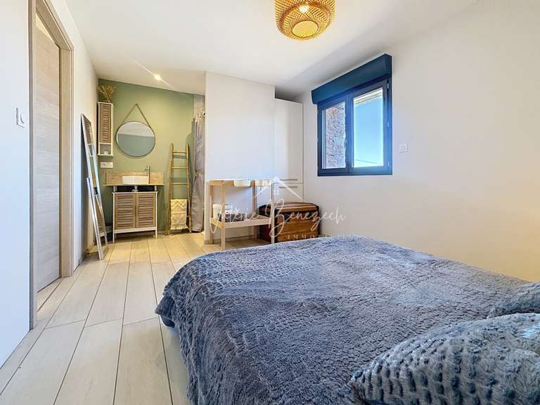 Maison Saint-Izaire - 4 chambres - 252m²