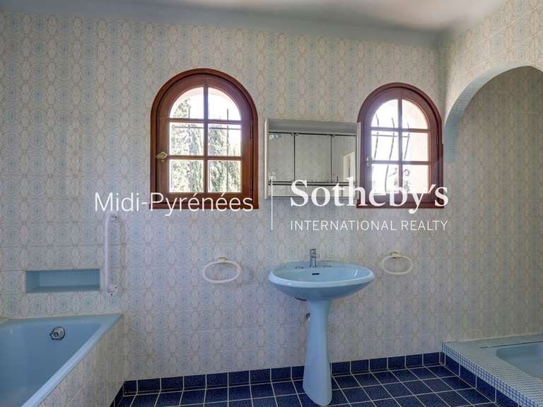 Maison Saint-Jean - 4 chambres - 242m²