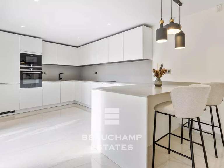 Appartement Saint-Jean-Cap-Ferrat - 4 chambres - 191m²