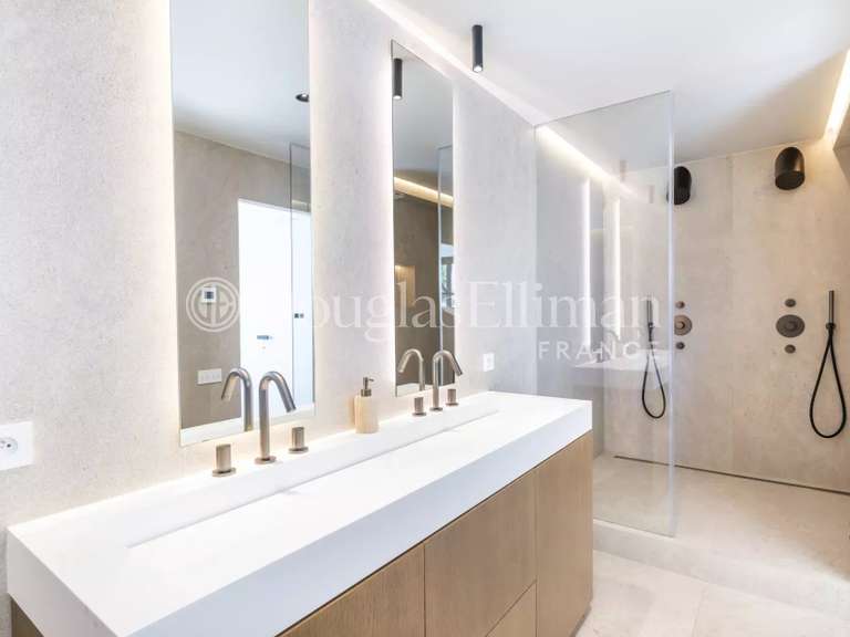 Appartement Saint-Jean-Cap-Ferrat - 3 chambres - 180m²