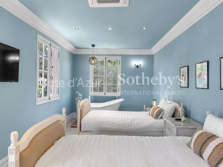 House Saint-Jean-Cap-Ferrat - 6 bedrooms - 403m²