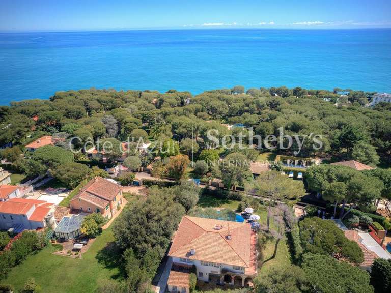 House Saint-Jean-Cap-Ferrat - 6 bedrooms - 403m²