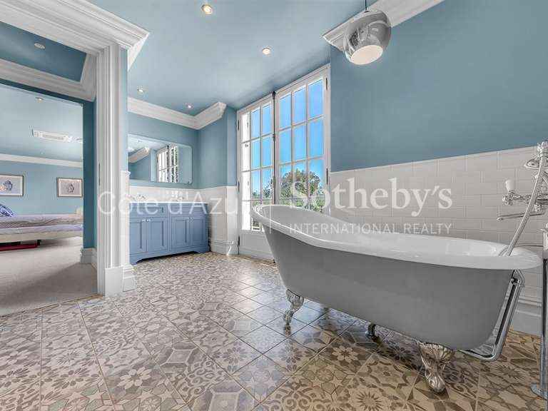 House Saint-Jean-Cap-Ferrat - 6 bedrooms - 403m²