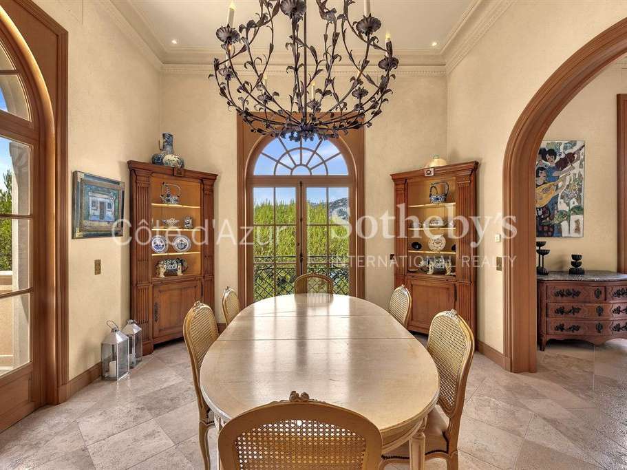 House Saint-Jean-Cap-Ferrat