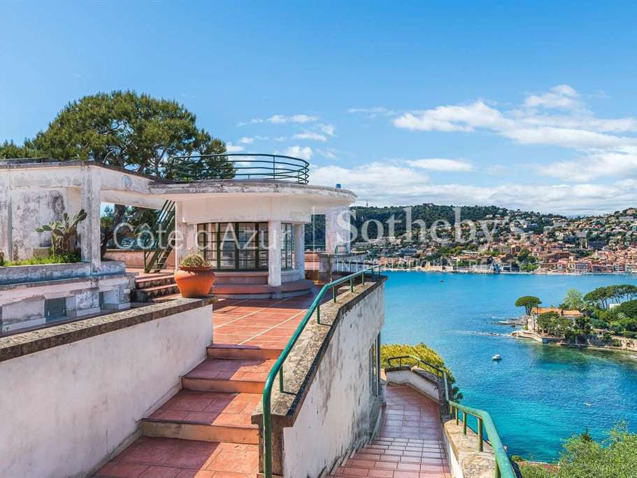 House Saint-Jean-Cap-Ferrat