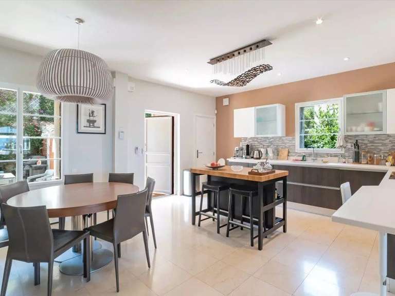 Maison Saint-Jean-Cap-Ferrat - 7 chambres - 313m²