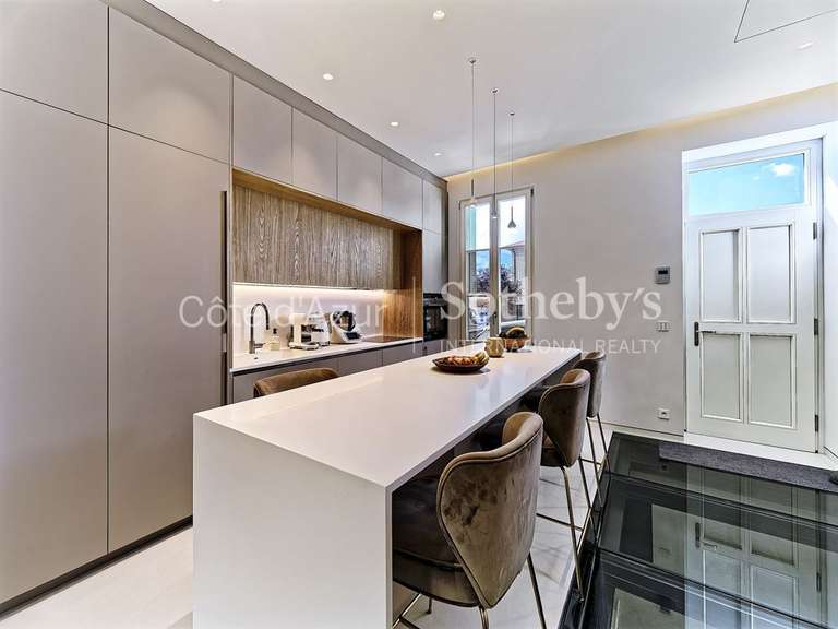 Maison Saint-Jean-Cap-Ferrat - 2 chambres - 123m²