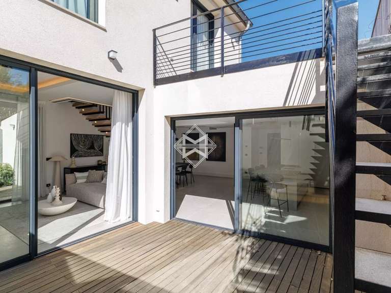 Maison Saint-Jean-Cap-Ferrat - 4 chambres - 136m²