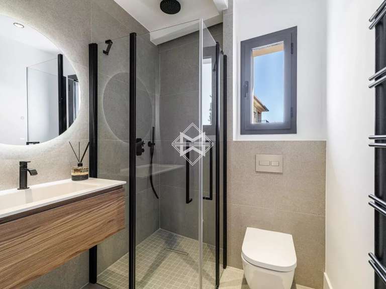 Maison Saint-Jean-Cap-Ferrat - 4 chambres - 136m²