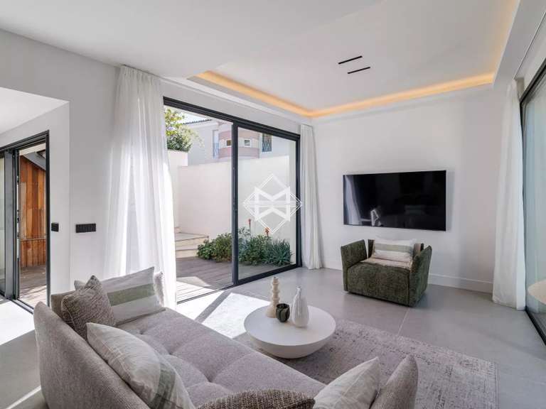 Maison Saint-Jean-Cap-Ferrat - 4 chambres - 136m²