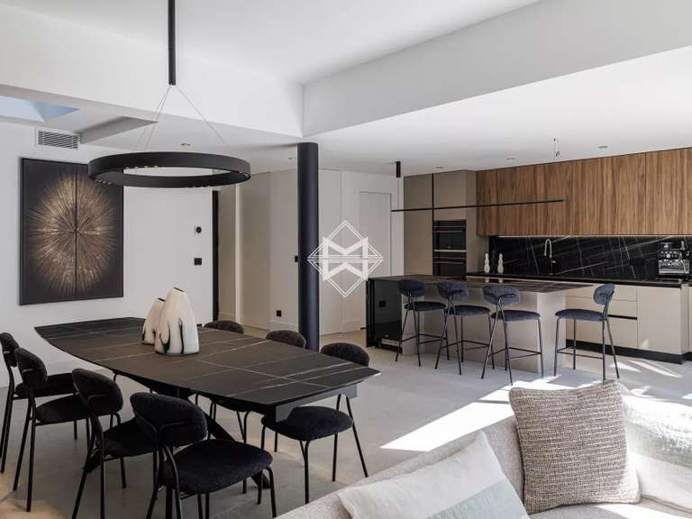 Maison Saint-Jean-Cap-Ferrat - 4 chambres - 136m²
