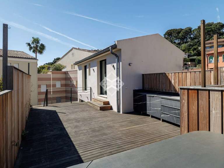 Maison Saint-Jean-Cap-Ferrat - 4 chambres - 136m²