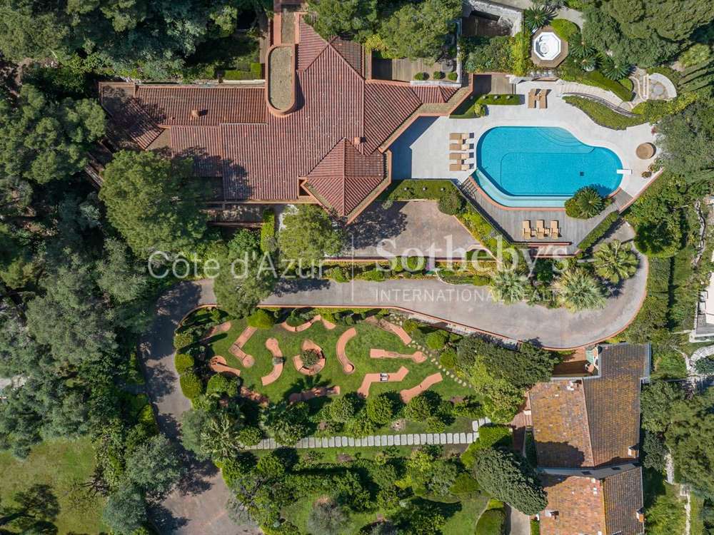 House Saint-Jean-Cap-Ferrat