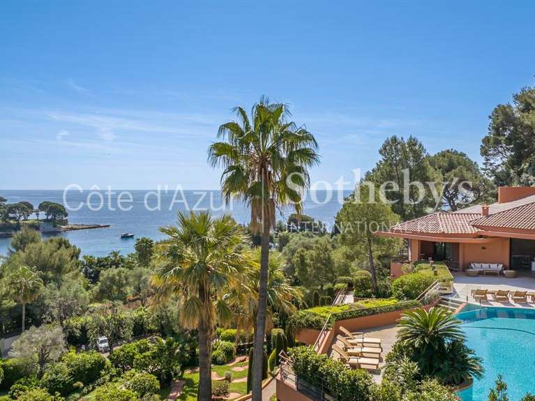 House Saint-Jean-Cap-Ferrat