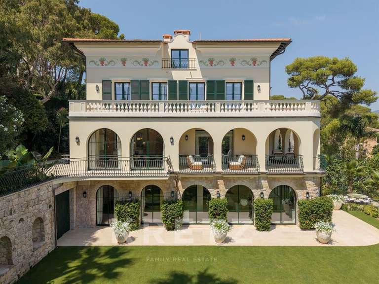 Maison Saint-Jean-Cap-Ferrat - 7 chambres - 957m²
