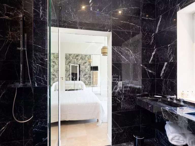 Propriété Saint-Jean-Cap-Ferrat - 340m²